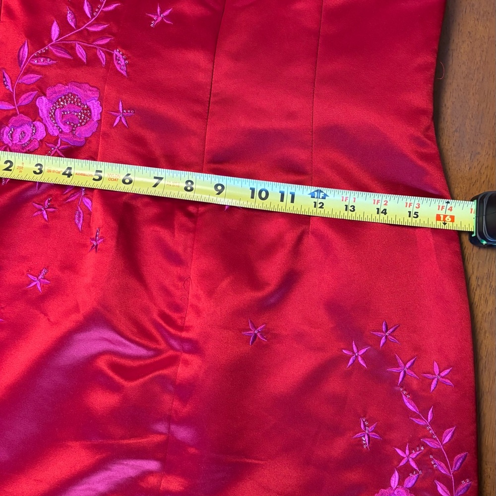 Kay Unger Red Satin Cocktail Strapless Dress Embroidered Beaded Fuchsia 2P - Picture 8 of 11